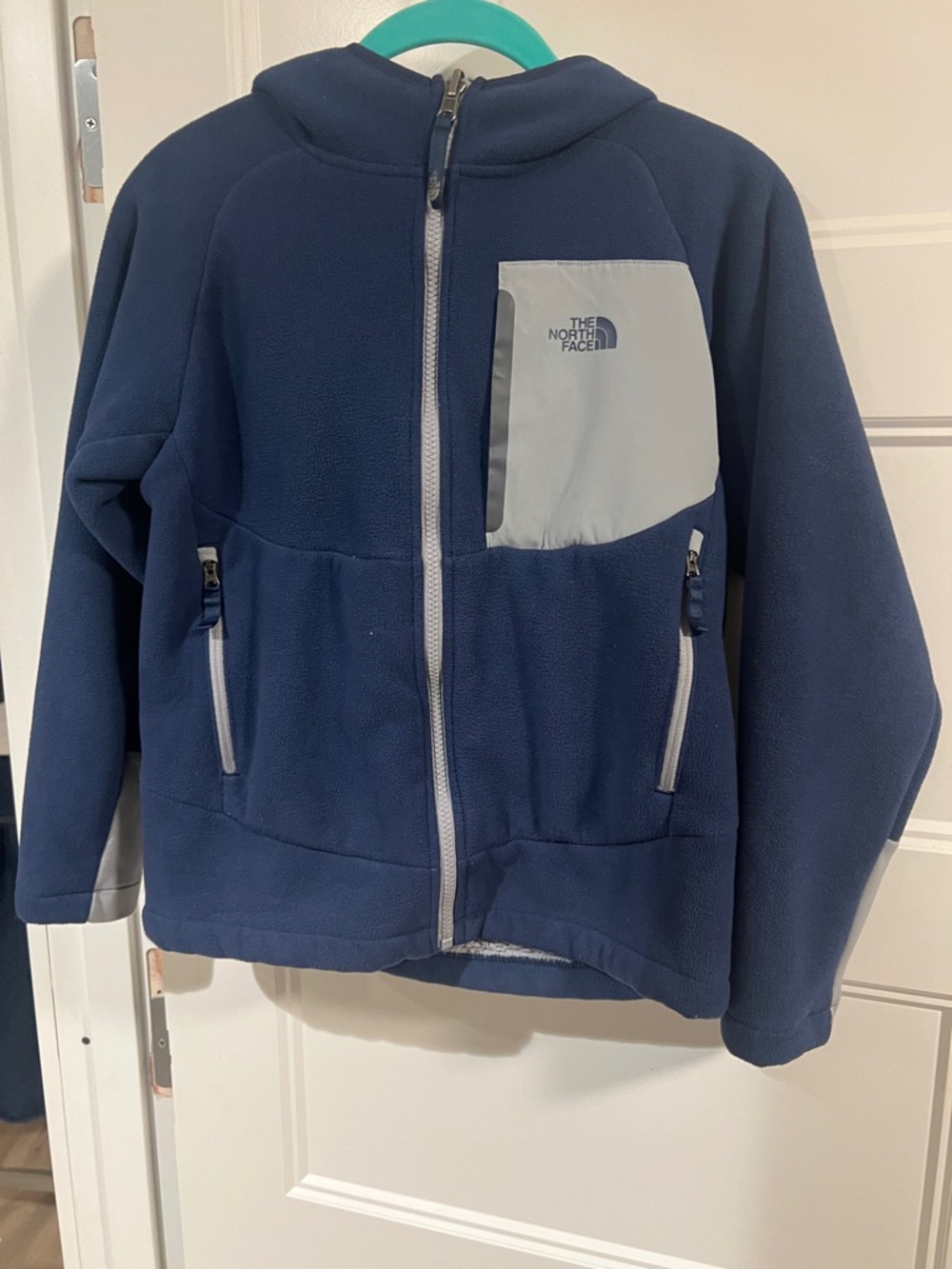The North Face Kids Navy & Light Gray Hooded Fleece Jacket 10/12